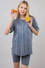 Load image into Gallery viewer, Activewear Top &amp; Shorts Set
