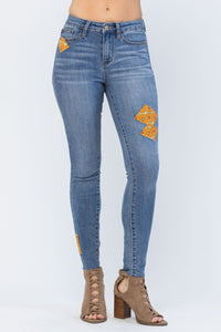 Judy Blue 70’s Patch Jeans