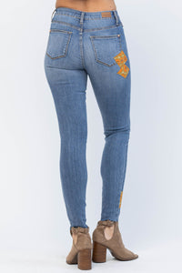 Judy Blue 70’s Patch Jeans