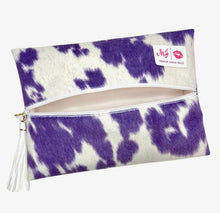 Load image into Gallery viewer, Make-Up Junkie Medium Bag
