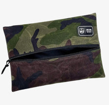Load image into Gallery viewer, Make-Up Junkie Small Bags
