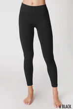 Load image into Gallery viewer, Nikibiki Leggings
