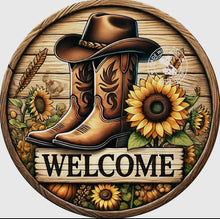 Load image into Gallery viewer, Welcome Door Hanger
