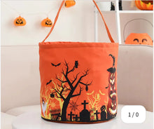 Load image into Gallery viewer, Light Up LED Trick or Treat Bag
