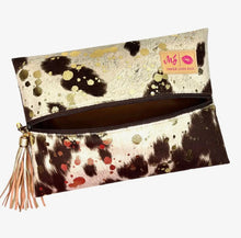 Load image into Gallery viewer, Make-Up Junkie 4 Piece Travel Set
