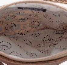 Load image into Gallery viewer, Myra San Ysidro Falls Crossbody
