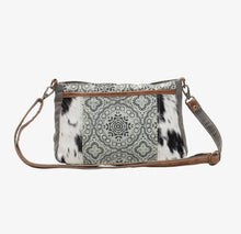 Load image into Gallery viewer, Myra Lacy Days Crossbody
