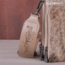 Load image into Gallery viewer, Trinity Ranch Hair-On Tooled Phone Purse
