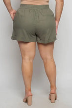 Load image into Gallery viewer, Linen Blend Tie Cuffed Shorts
