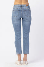 Load image into Gallery viewer, Judy Blue Light Distressed Boyfriend Jeans
